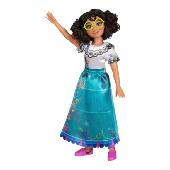 NWT-DISNEY-ENCANTO-MIRABEL MADRIGAL DOLL - Picture 1 of 4